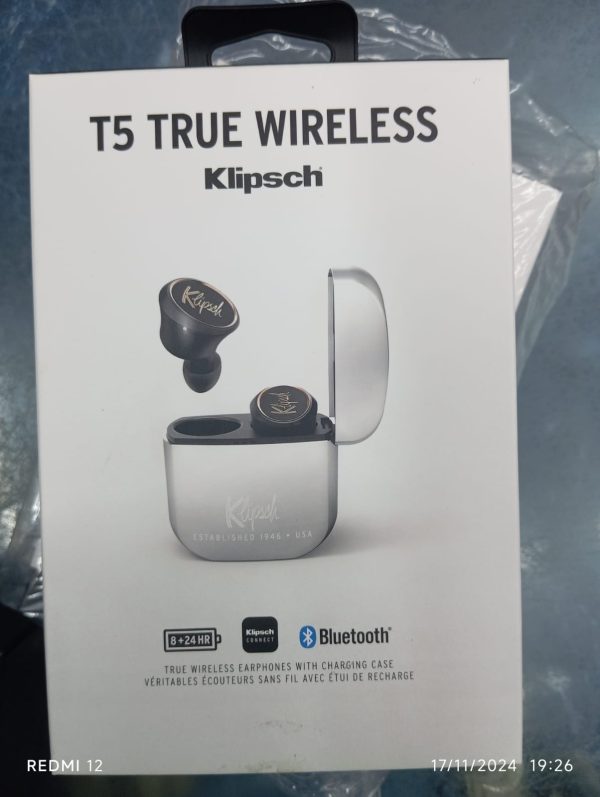 Klipsch T5 True Wireless Earphones With Charging Case Bluetooth Earphones ,earbuds (silver Color Body )